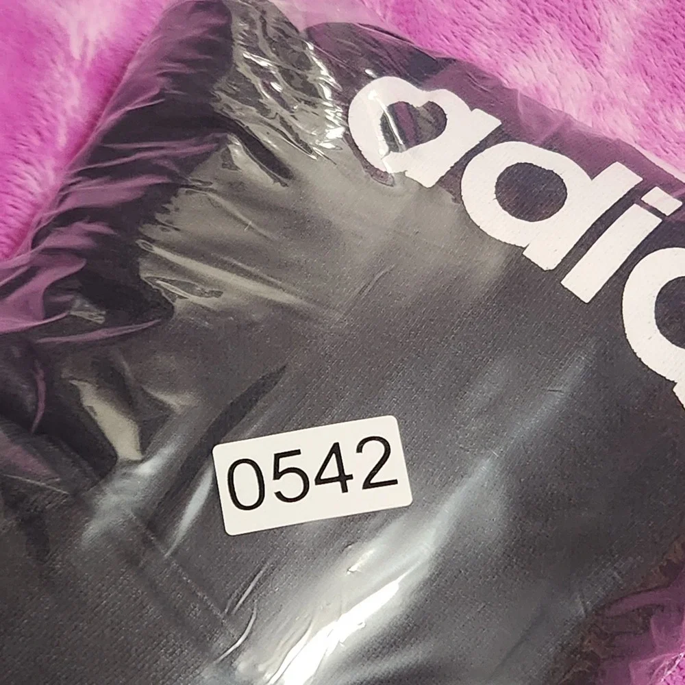 adidas this trefoil